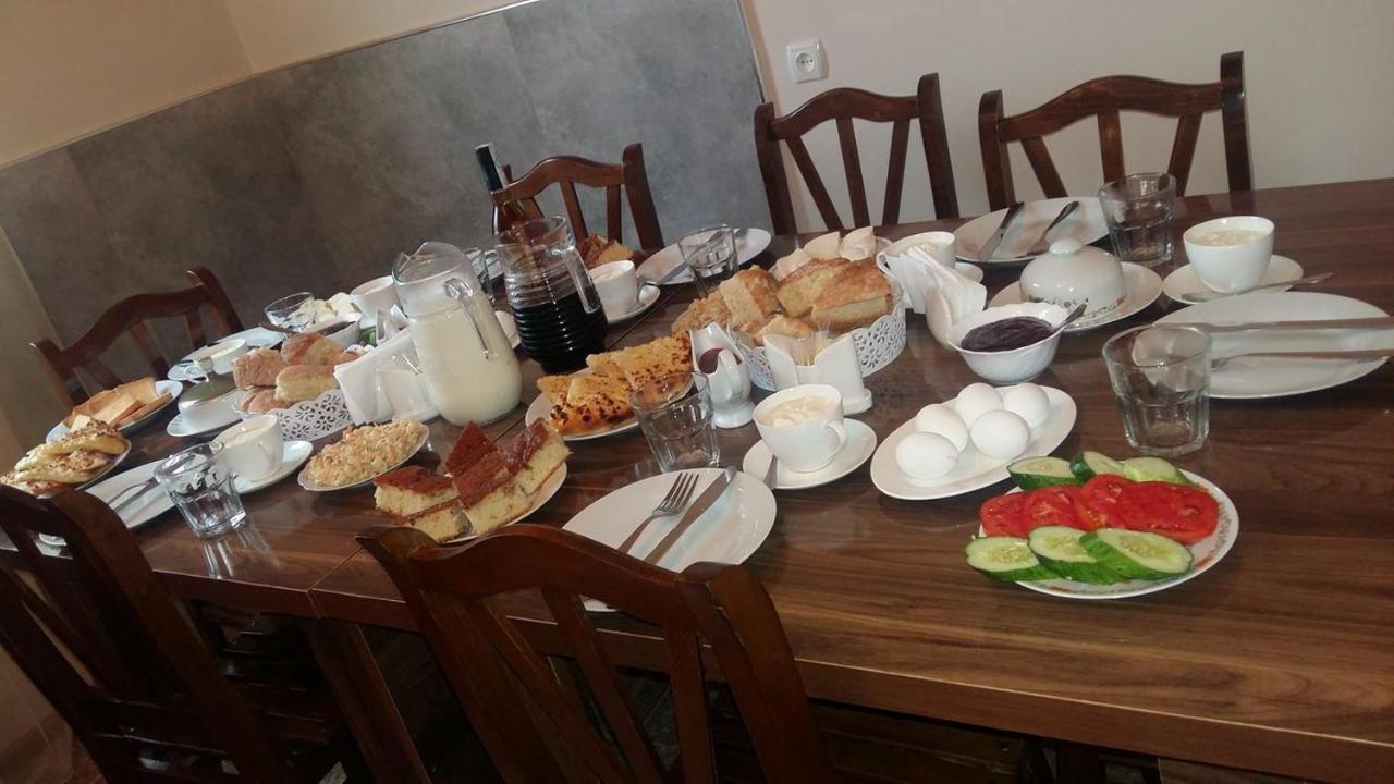 מסטיה Guesthouse Guram Baba מראה חיצוני תמונה