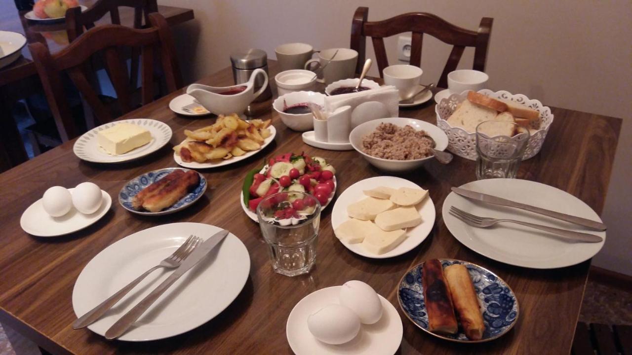 מסטיה Guesthouse Guram Baba מראה חיצוני תמונה